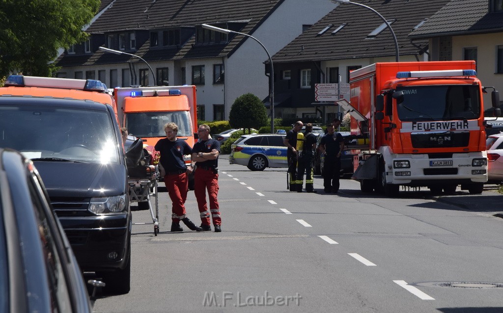 Feuer 1 Koeln Porz Grengel Waldstr P018.JPG - Miklos Laubert